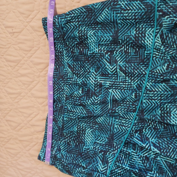 Swim skort - Picture 2 of 3